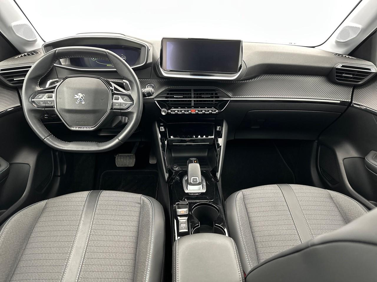 Peugeot 208 puretech 100 s&s eat8 allure — photo 11