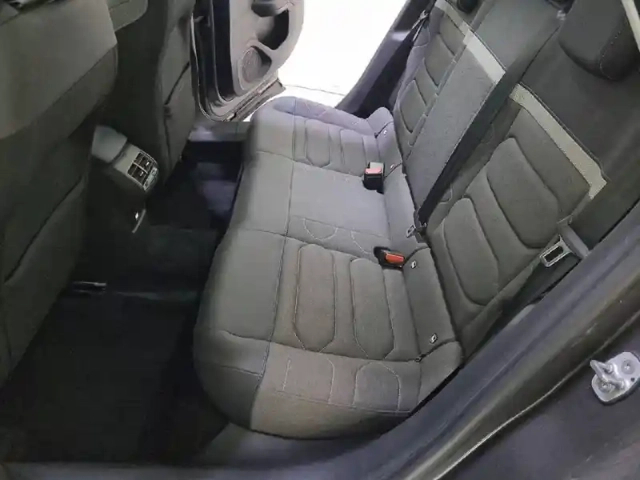 Citroën C4 bluehdi 130 s&amp;s eat8 — photo 15