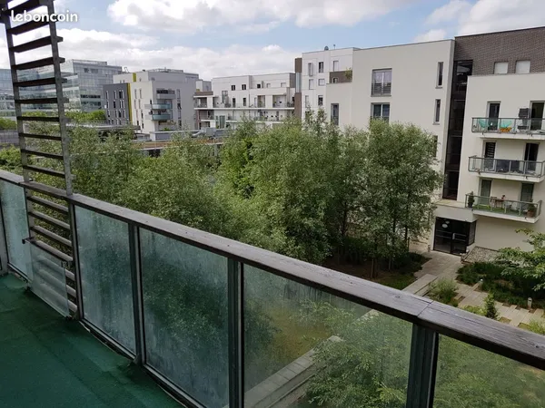 Loue appartement meublé pied-à-terre pour 1 personne du lundi au jeudi (6 mois minimum)