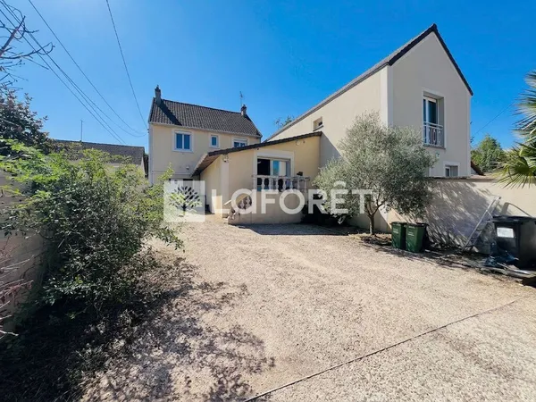 Maison 7 pièces 150 m²