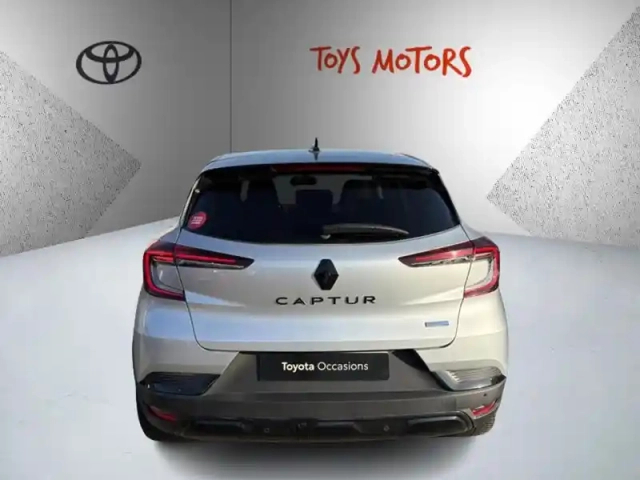 Renault Captur sl rive gauche e-tech full hybrid 145 — photo 4