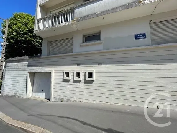 Parking 20 m²