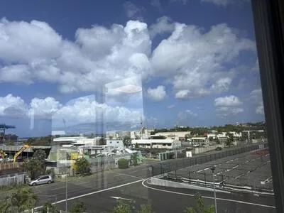 A LOUER, Fort de france, pointe des grives, bureaux agences de 186m2