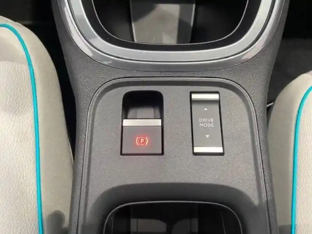 Fiat 600 e 54 kwh 156 ch — photo 81