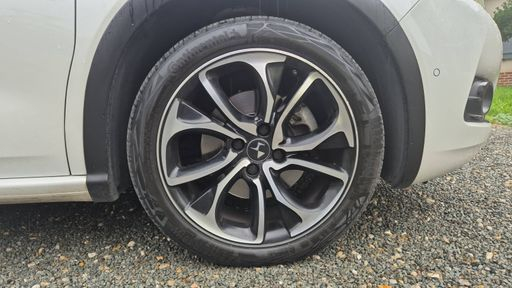 DS DS4 2.0 BLueHDI 180 EAT8 - Sport Chic – 2017 – 156960 km – Diesel – Boîte Automatique — photo 12