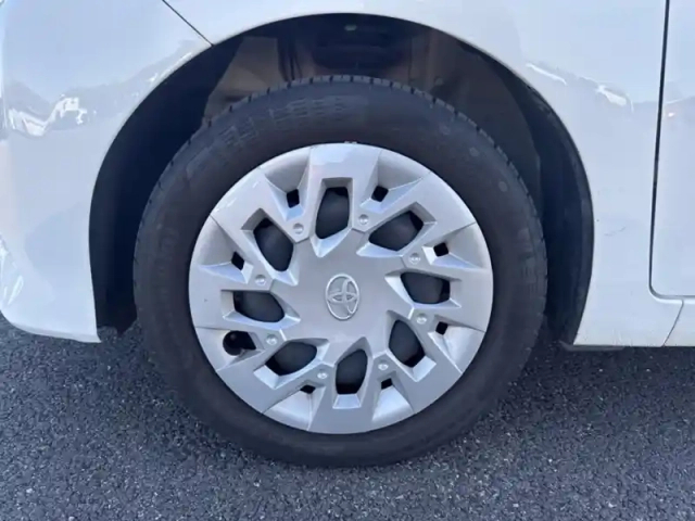 Toyota Aygo 1.0 vvt-i x-play — photo 9