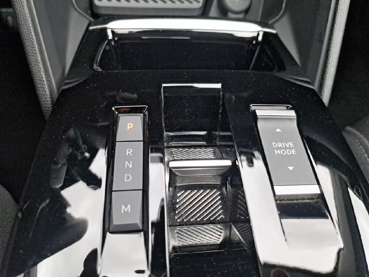 Citroën C4 bluehdi 130 eat8 plus — photo 14