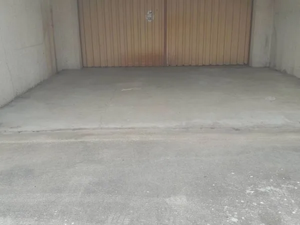 À louer - Hangar / local de stockage 33 m² - Limerzel 250 TTC / mois