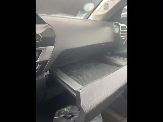 Citroën C4 moteur électrique 136ch (100 kw) feel pack automatique — photo 12