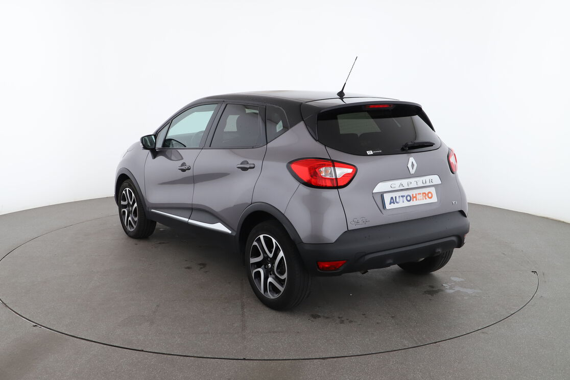 Renault Captur 1.2 TCe Energy Intens EDC — photo 3