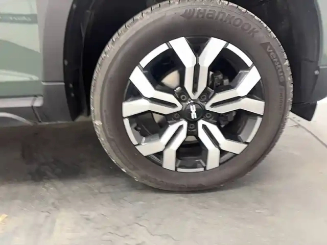 Dacia Duster eco-g 100 4x2 — photo 23