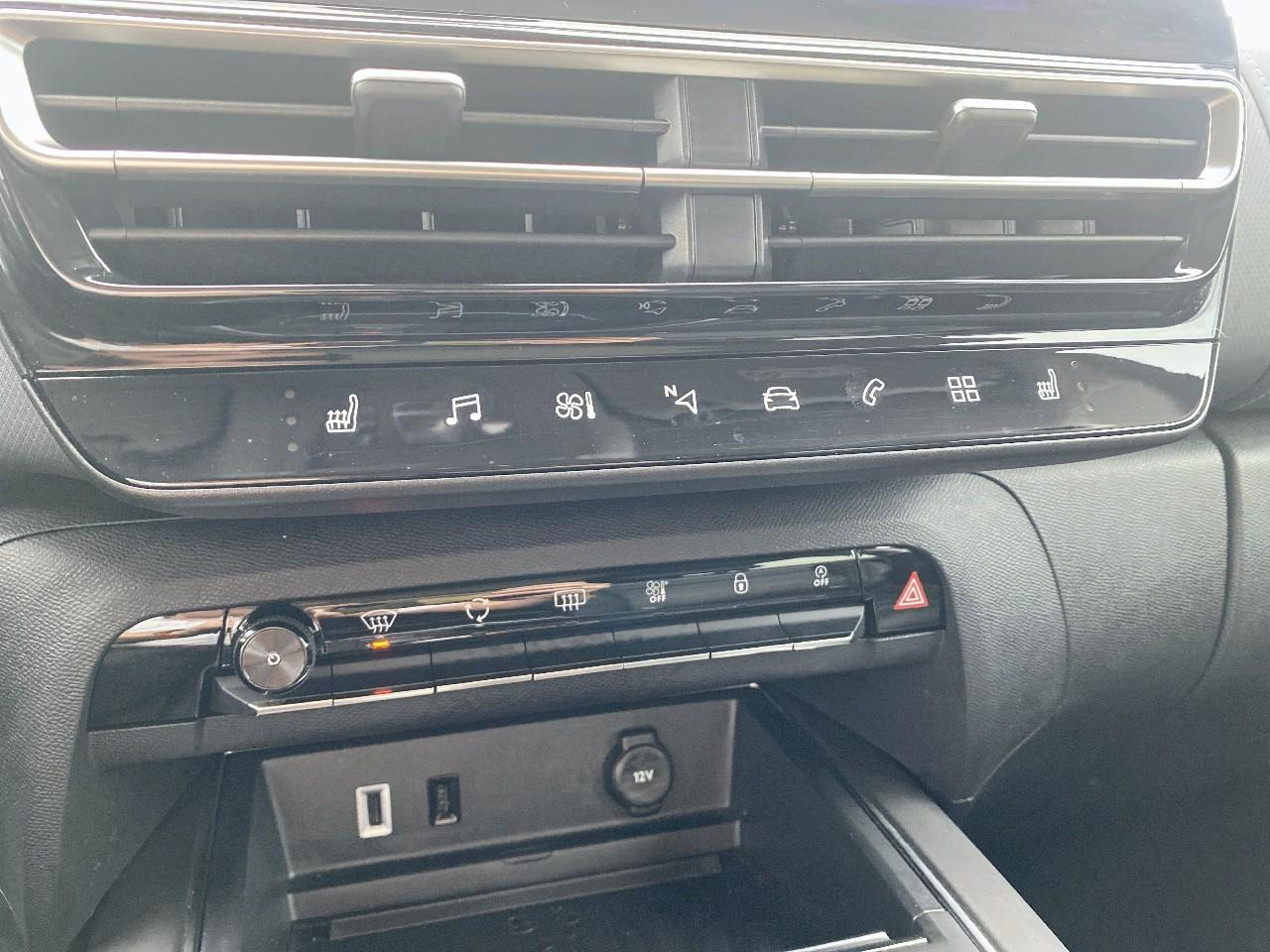 Citroën C5 Aircross puretech 130ch s&s shine eat8 — photo 22