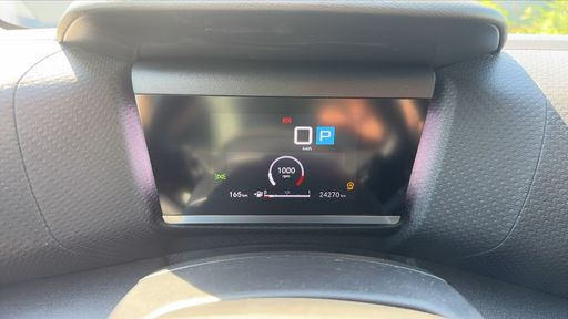 Citroen C4 1.5 BlueHDi 130 EAT8 - Max – 2024 – 26100 km – Diesel – Boîte Automatique — photo 38