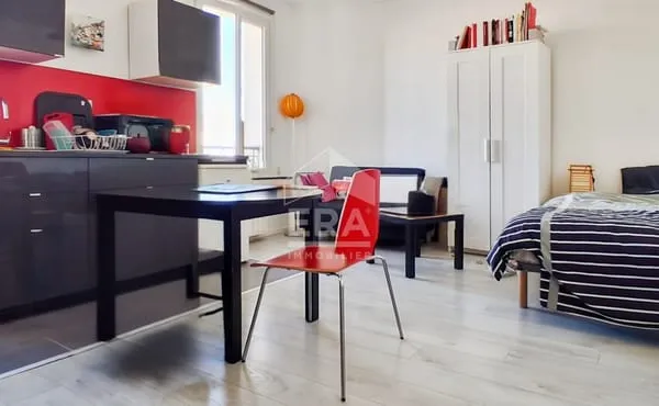Rue Condorcet, studio de 24 m²