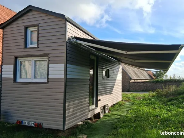 Tiny housse