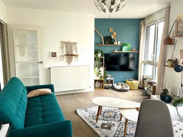 Loue chambre en colocation dans appartement