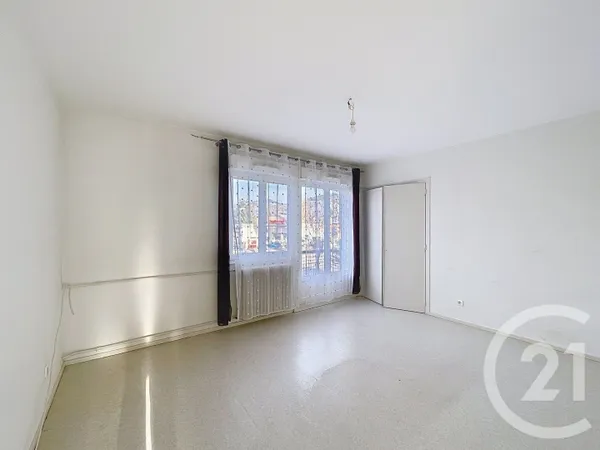 Appartement 4 pièces 66 m²