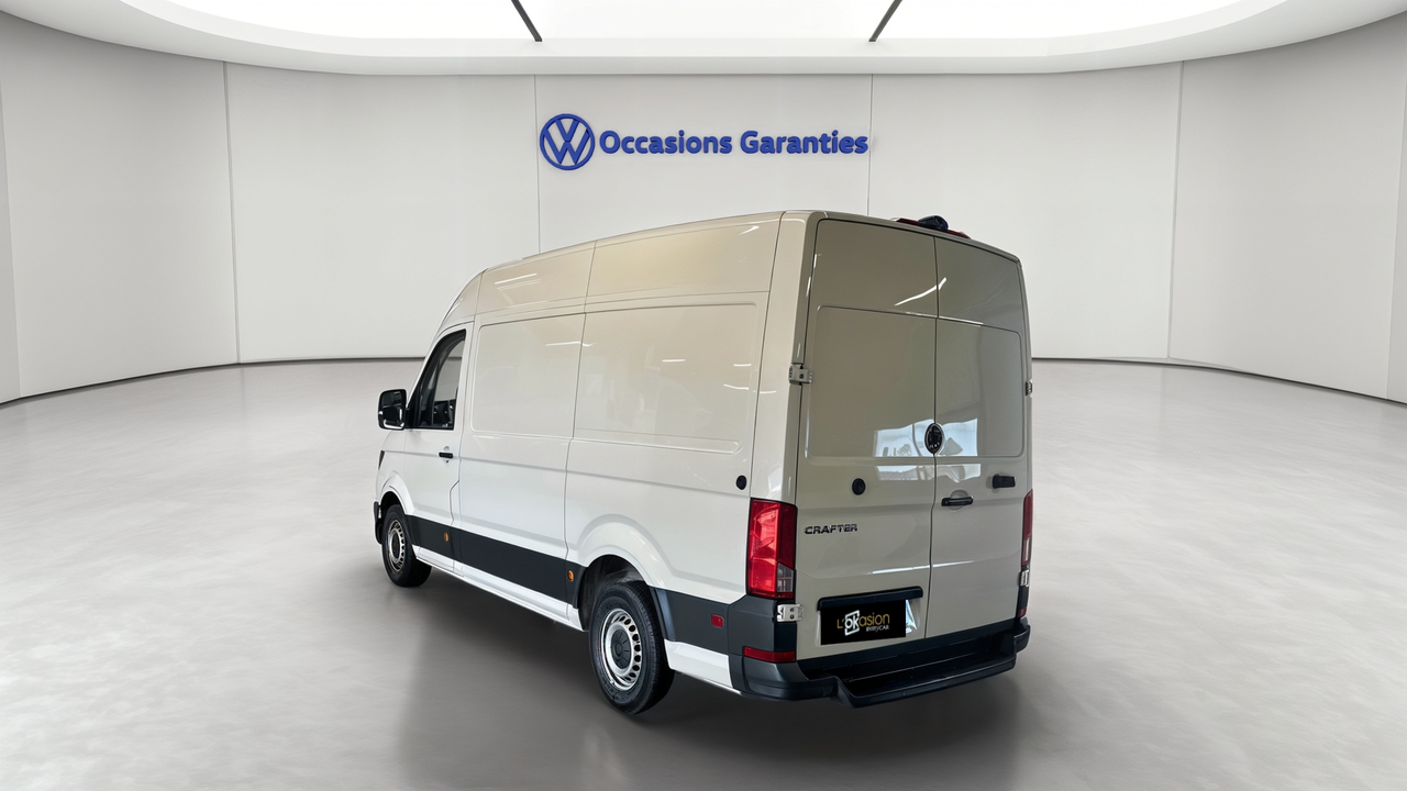 Volkswagen Utilitaires CRAFTER VAN 35 L3H3 2.0 TDI 140 CH — photo 3