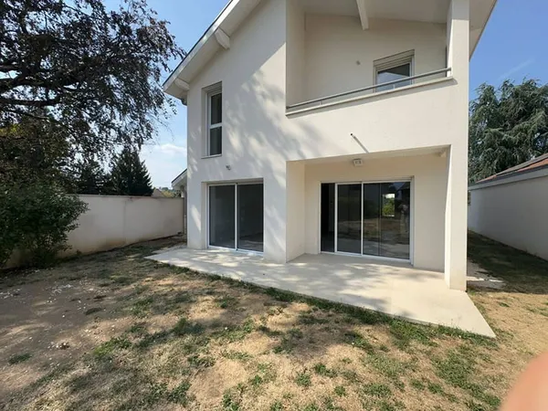 Maison 4 pièces 97 m²