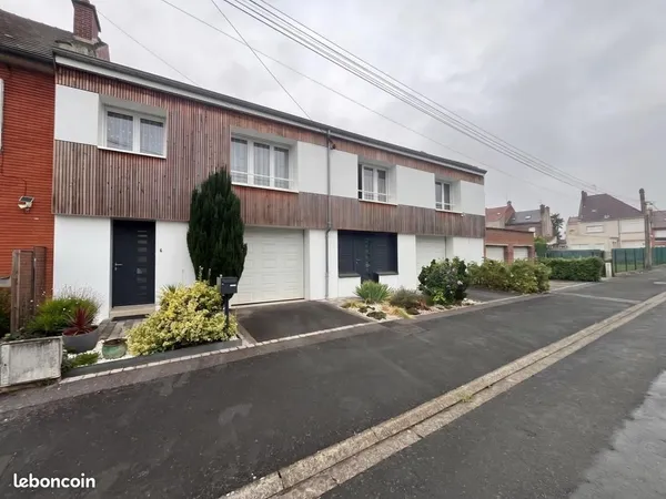 Maison 5 pièces 156 m²