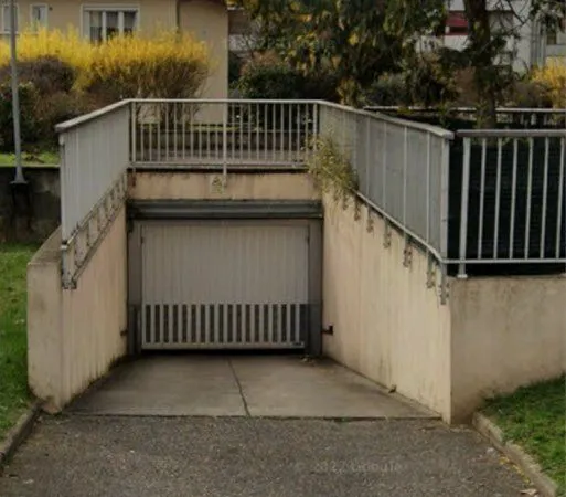 Stationnement Location Villeurbanne  12m² 100€