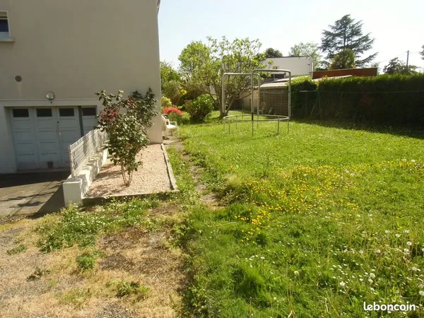 Appartement F3 Bis 74 m2, + garage, + jardin à PAU