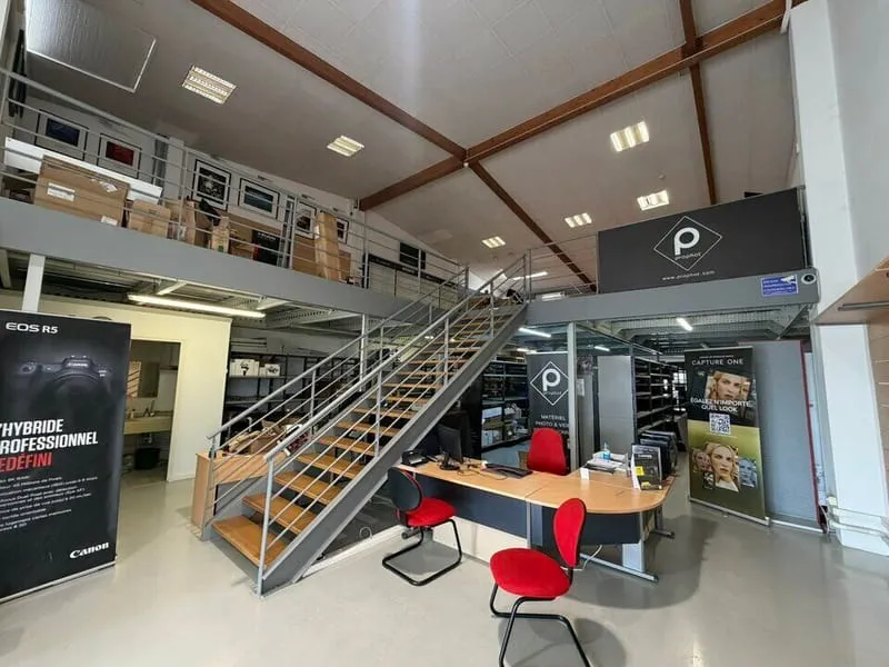 Photo 2