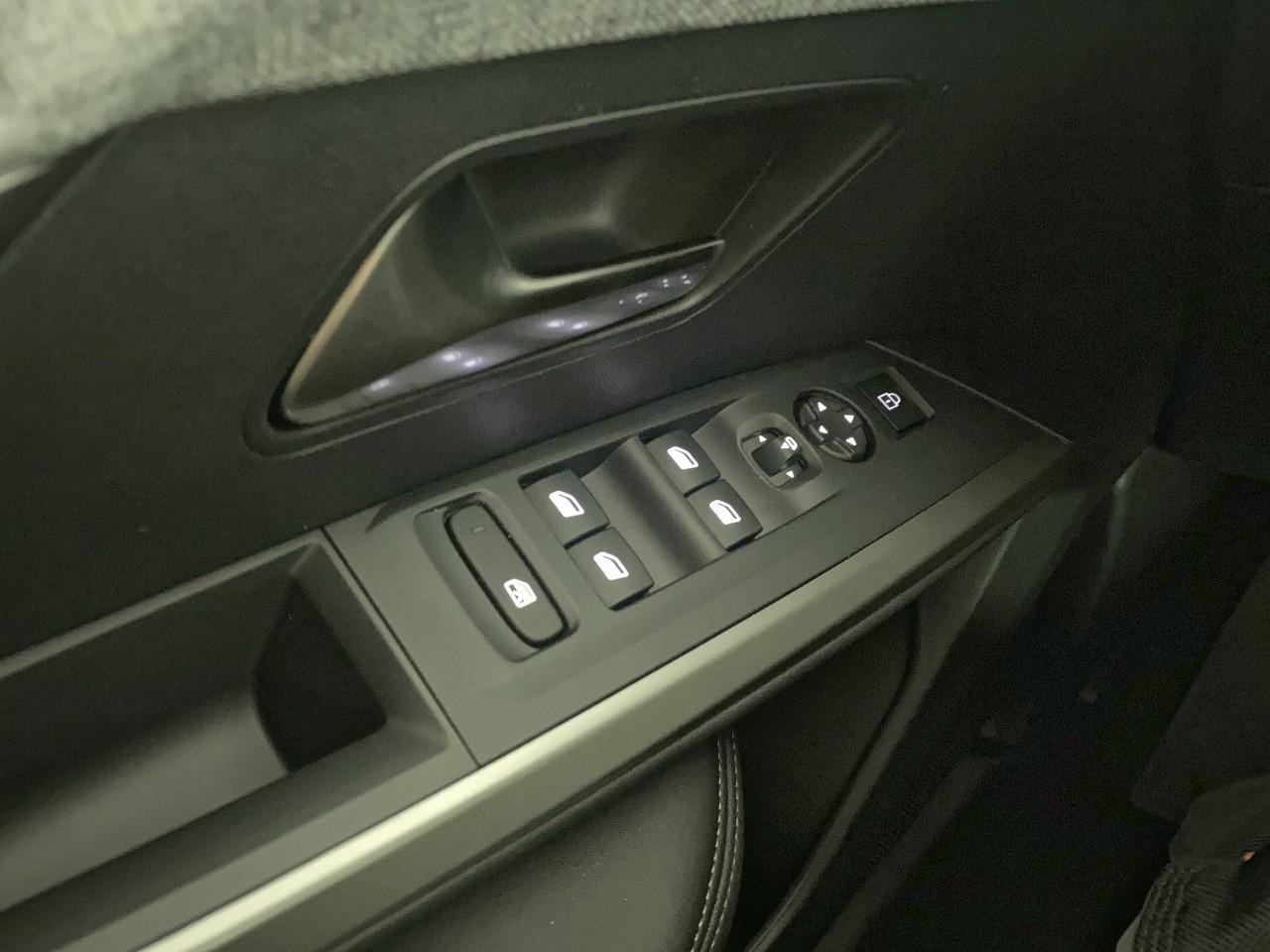 Peugeot 3008 hybrid 145 e-dcs6 allure — photo 20
