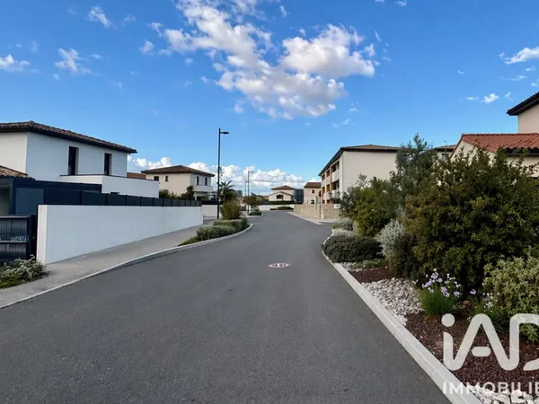 Terrain 375 m²