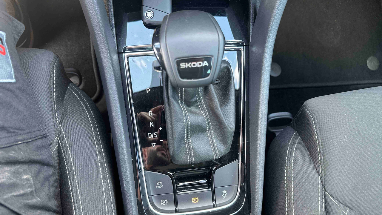 Skoda Karoq 1.5 TSI Evo 2 150 ch ACT DSG7 — photo 17