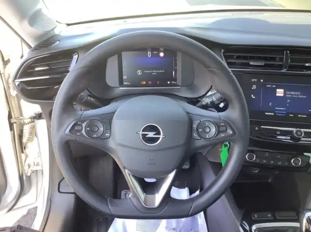 Opel Corsa nouvelle 1.2 turbo 100 ch edition — photo 18