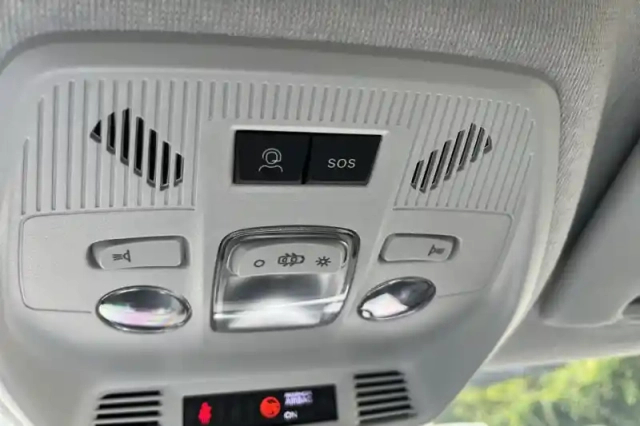 Citroën C3 Aircross hybride 136 ch aut — photo 22