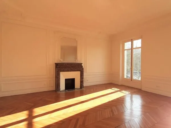 Appartement 5 pièces 237 m²