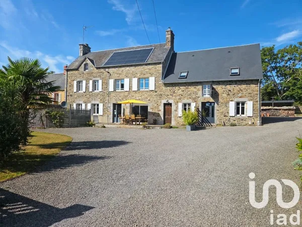 Maison 10 pièces 207 m²