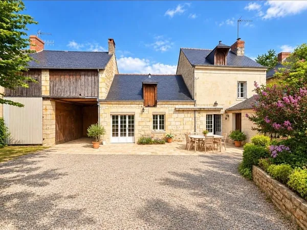 Maison Gennes Val De Loire 5 pièce(s) 105 m2 + Maison supplémentaire à restaurer
