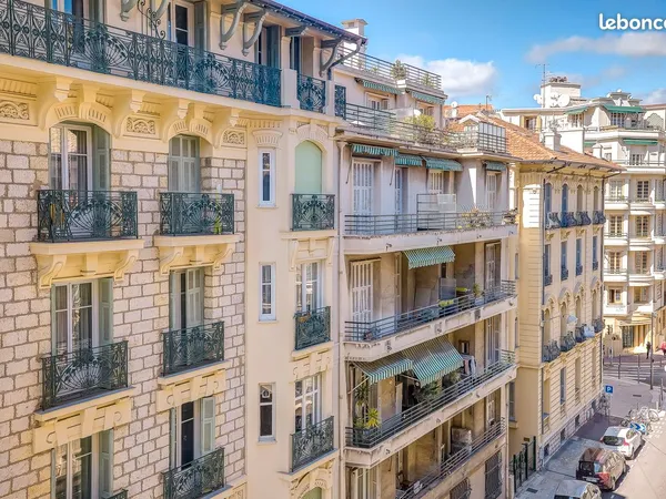 Vend appartement carré d or nice