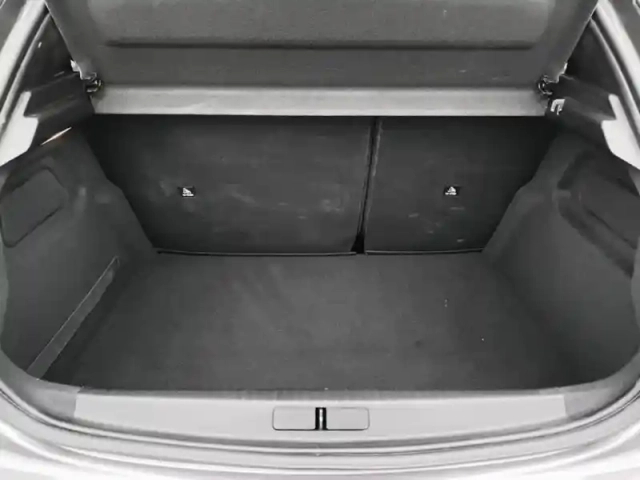 Peugeot 208 puretech 100 s&amp;s bvm6 allure pack — photo 8