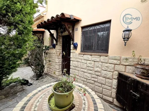 Vente maison jumelée La Trinité