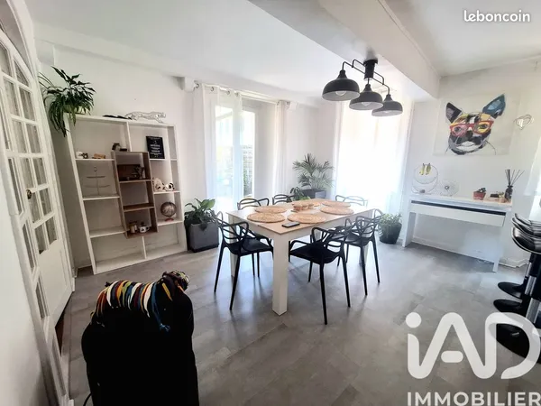 Maison de village 12 pièces 388 m²