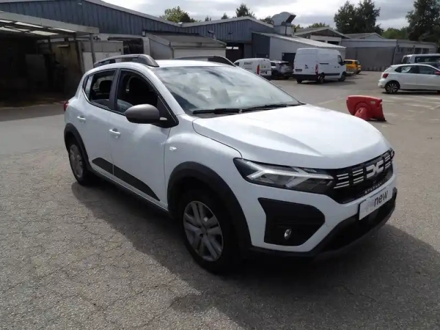 Dacia Sandero eco-g 100 — photo 11