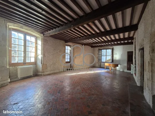 Appartement 6 pièces 270 m²