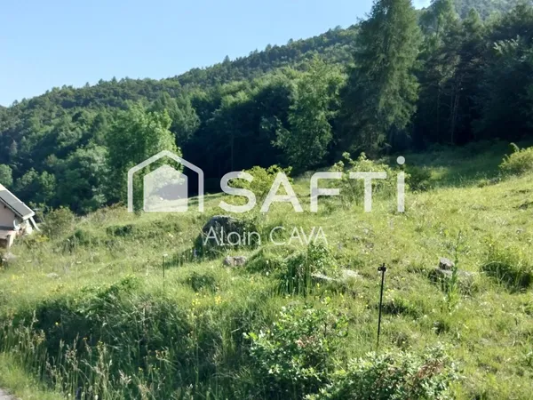 Terrain de 1200m² exposé SUD OUEST