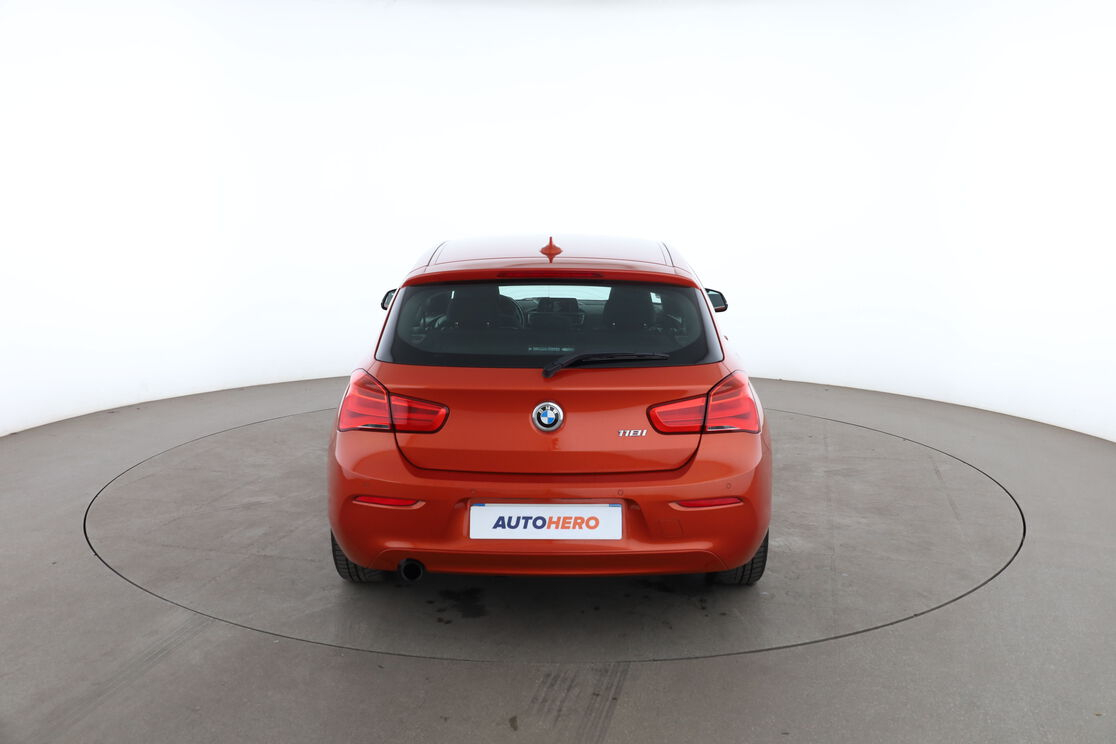 BMW Série 1 118i Lounge — photo 4