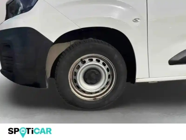 Peugeot Partner standard 650kg puretech 110ch s&amp;s — photo 11