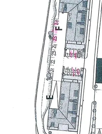 Parking extérieur 13m2