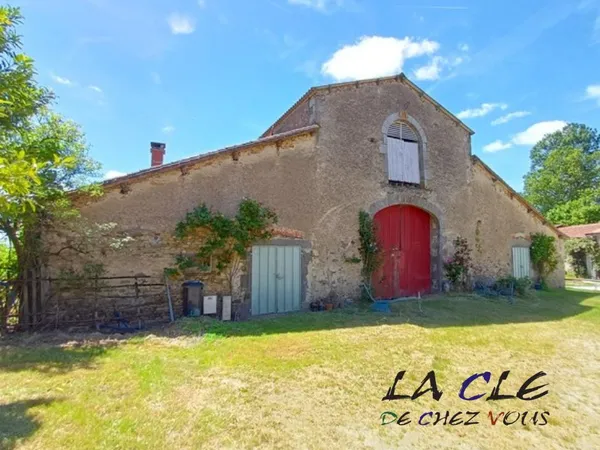 Grange 2 pièces 135 m²