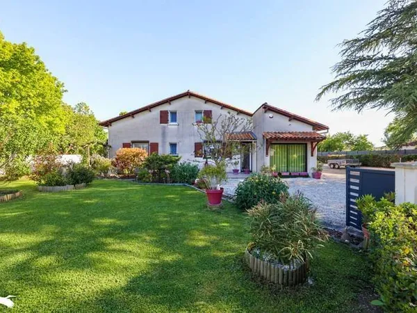 Maison 6 pièces 142 m²