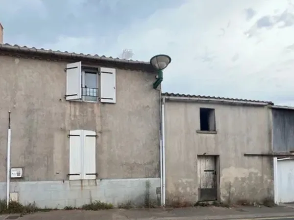 Maison de bourg à rénover