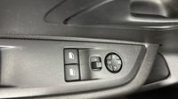Peugeot 208 1.5 BlueHDi 100 Premium Pack — photo 31