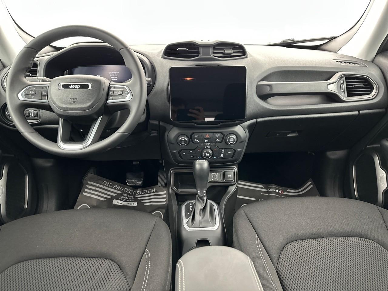 Jeep Renegade 1.5 turbo t4 130 ch bvr7 e-hybrid altitude — photo 11